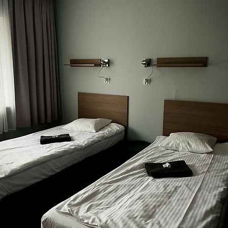 Hostel Azymut Września Екстериор снимка
