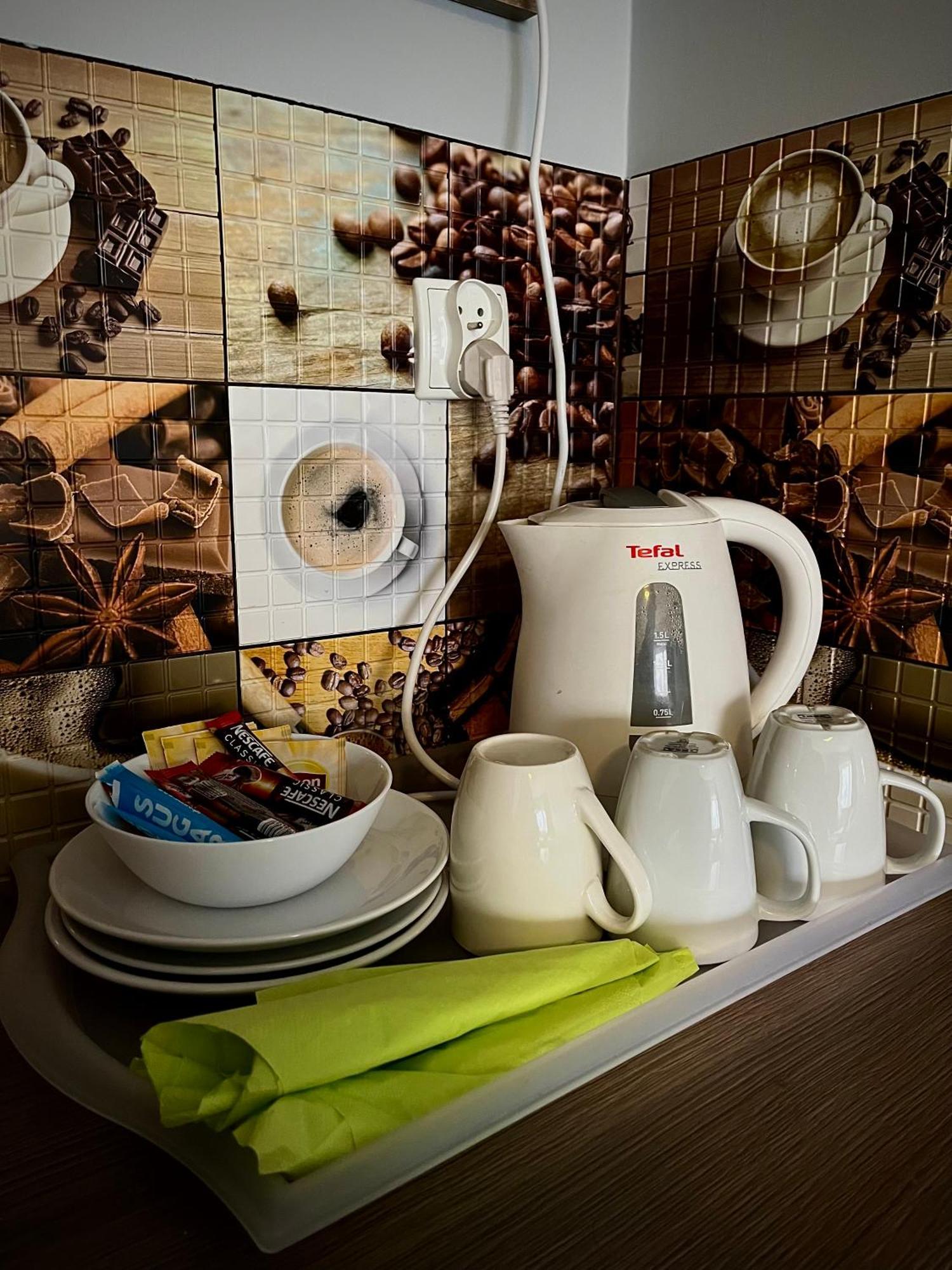 Hostel Azymut Września Екстериор снимка
