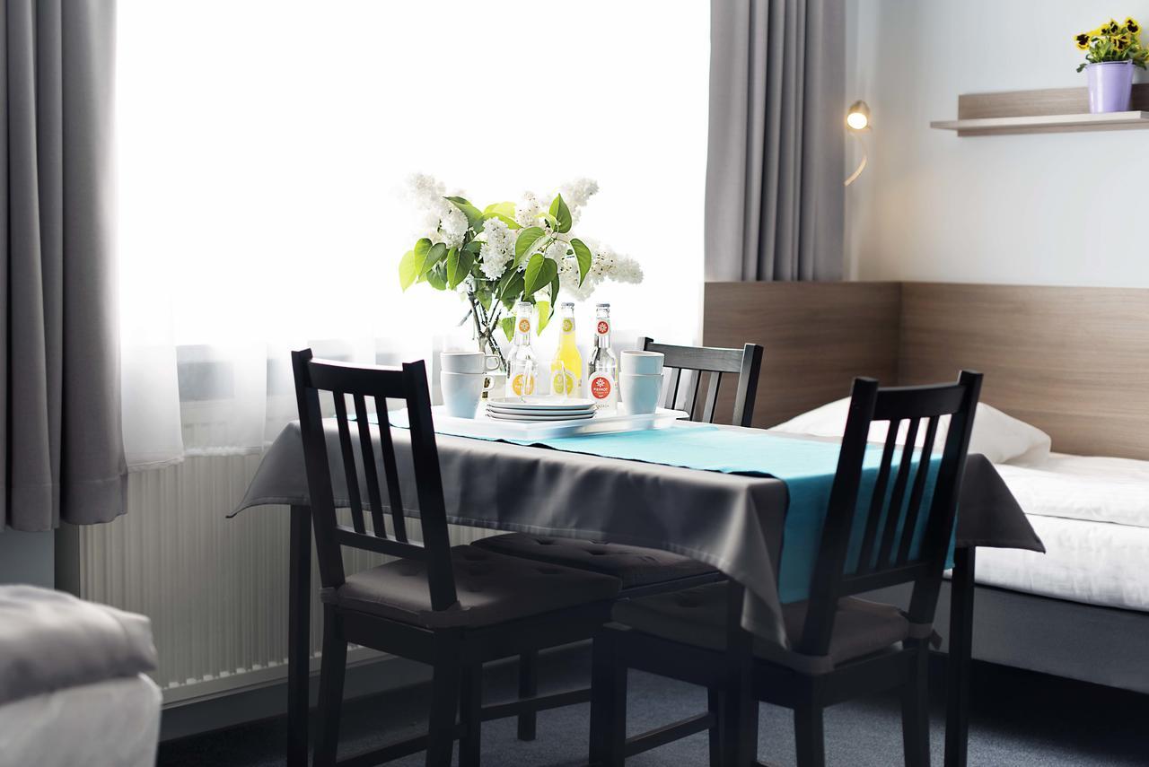 Hostel Azymut Września Екстериор снимка